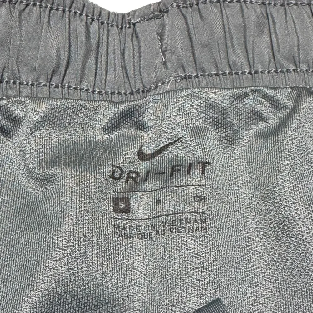 Nike Dri-Fit Lined Running Shorts Green Small